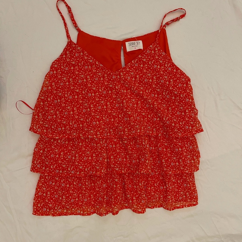 Floral ruffled tank top